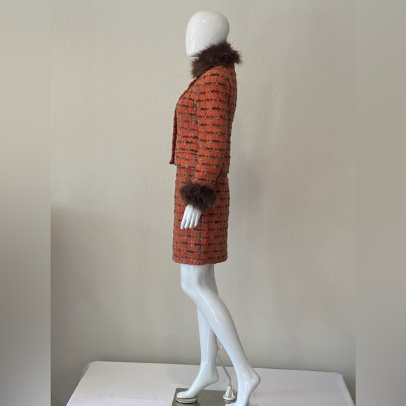 Chanel 1993 Fall Runway PARIS!!!!Rare but Iconic Suit!!!! VINTAGE!!!!! - Picture 3 of 4